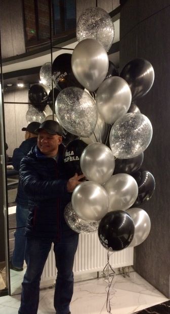 Букет гелевых шаров деду